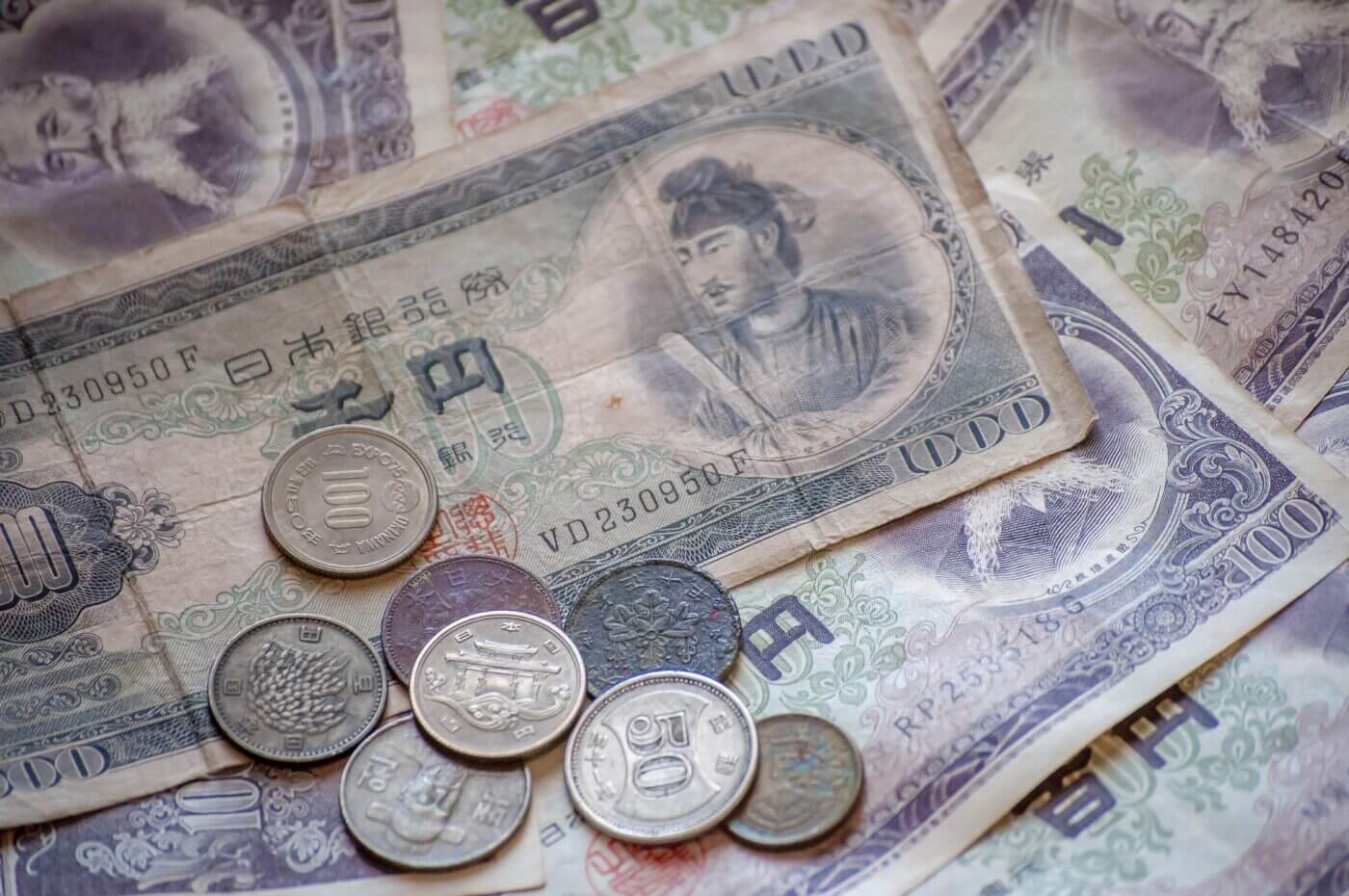 お金